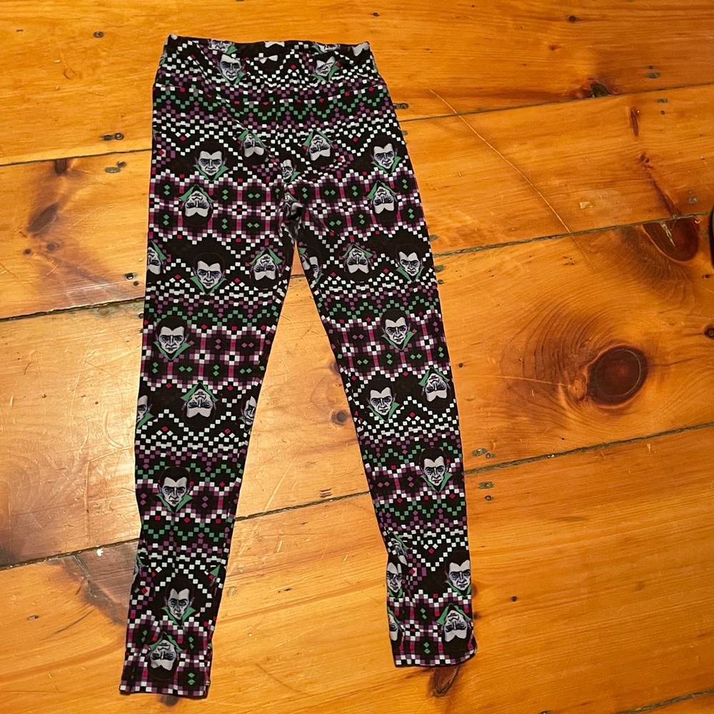 Patterned Black Leggings with Faces